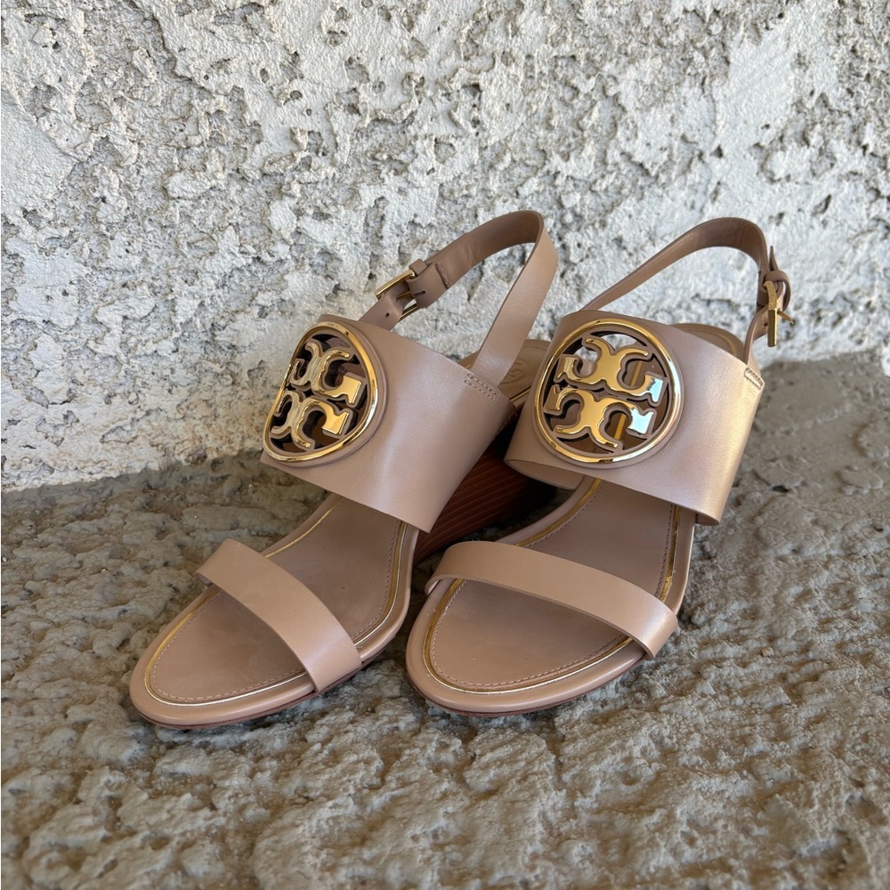 Tory Burch Nude Logo Wedge Sandal Heels Size 7.5M